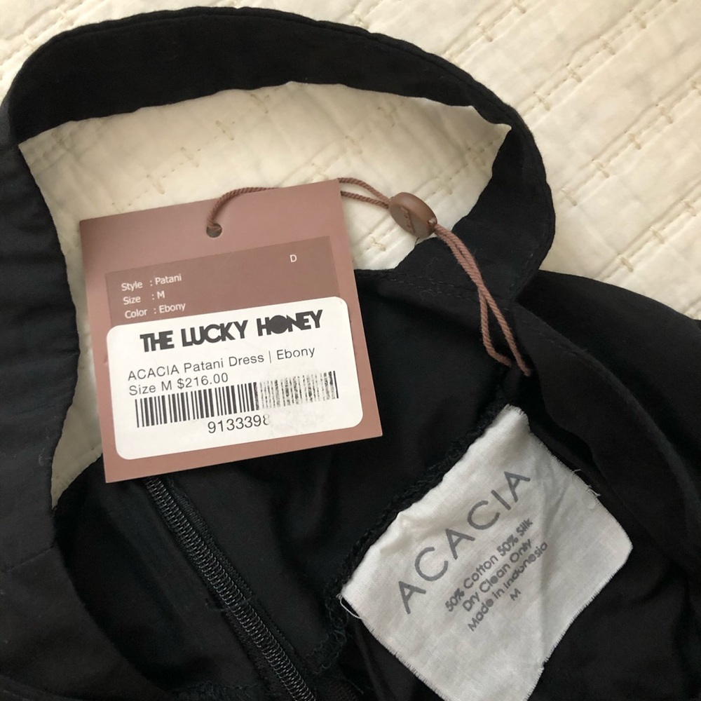 NWT Acacia Dress - Picture 4 of 4